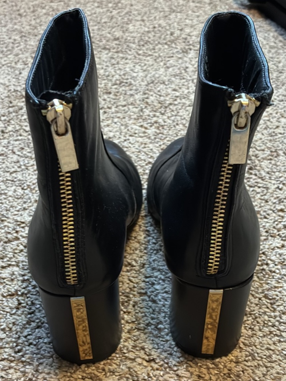 Women's Black Pointed-Toe Ankle Booties - Smooth Leather